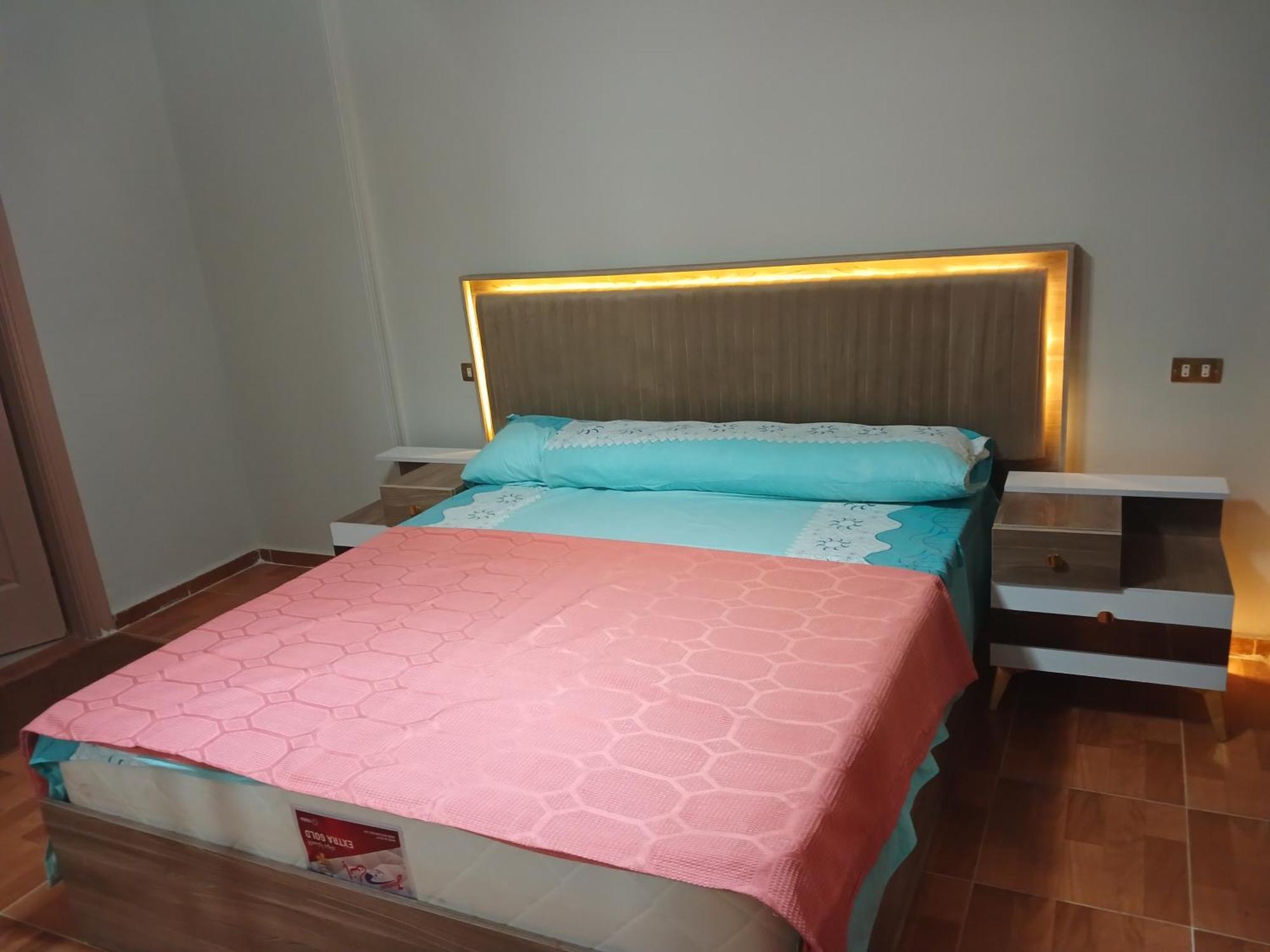 كمبوند سيتي تاورز البوشي Apartment Кайро Екстериор снимка