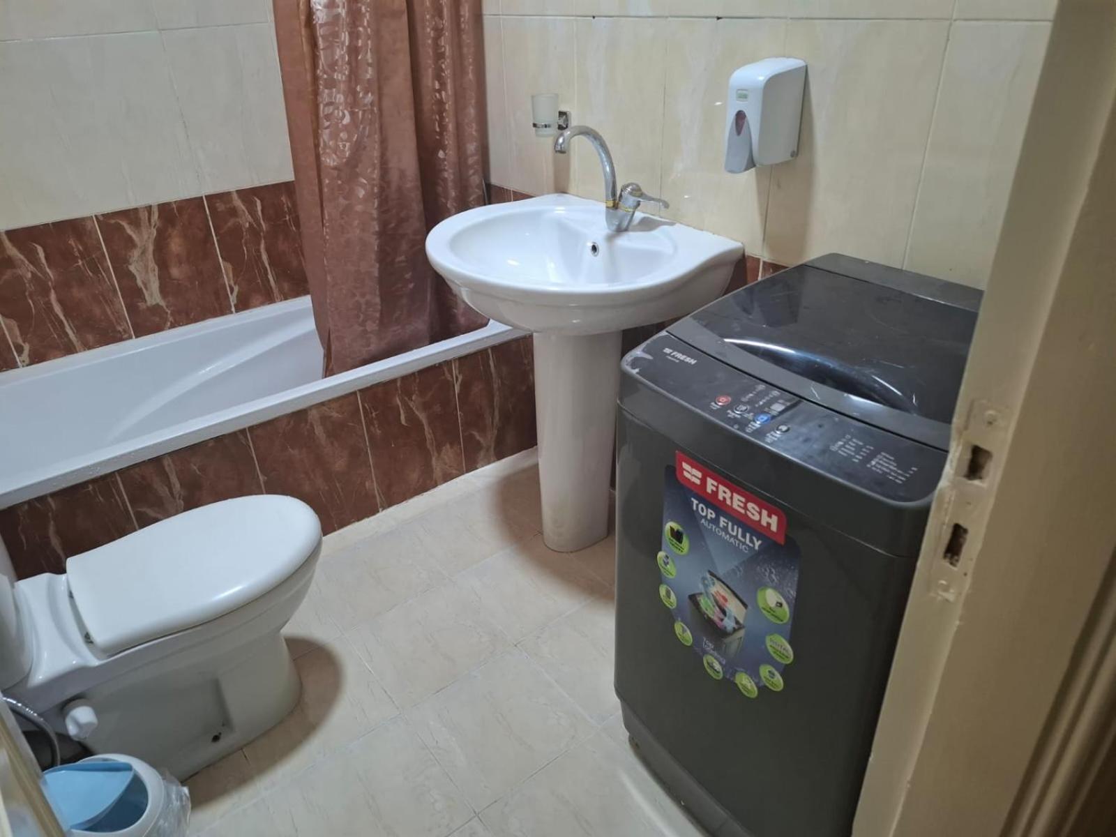 كمبوند سيتي تاورز البوشي Apartment Кайро Екстериор снимка